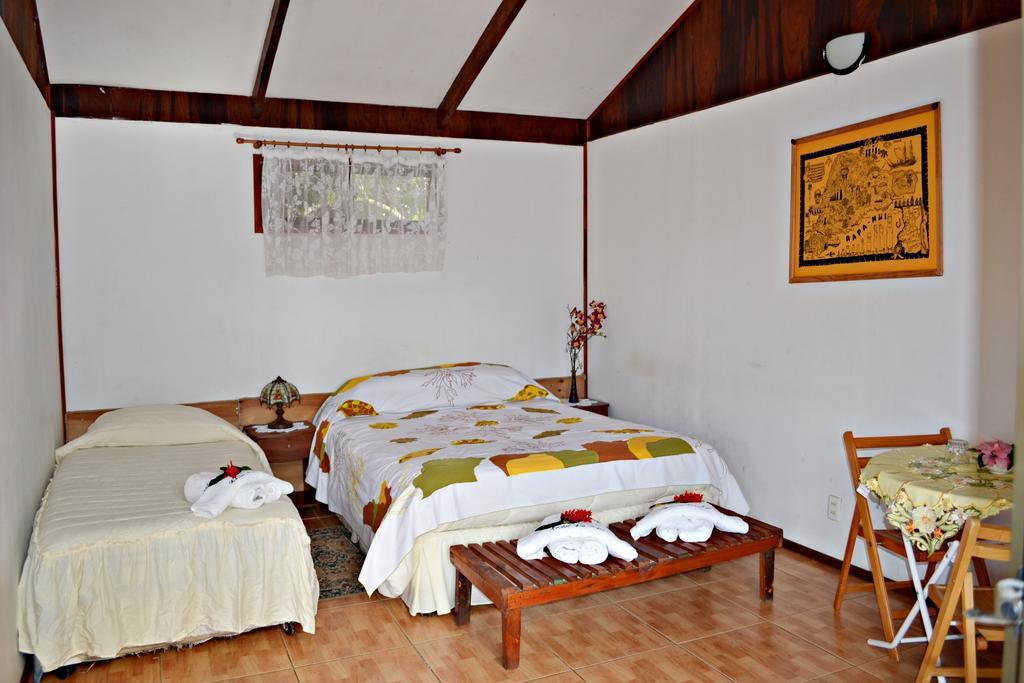 Hostal Vai Kapua Hanga Roa Room photo